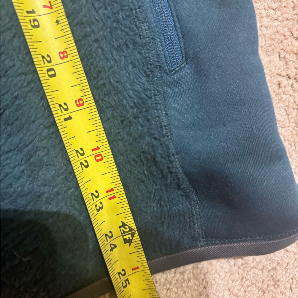 Patagonia R3 Jacket Forrest Green Medium - Picture 8 of 8